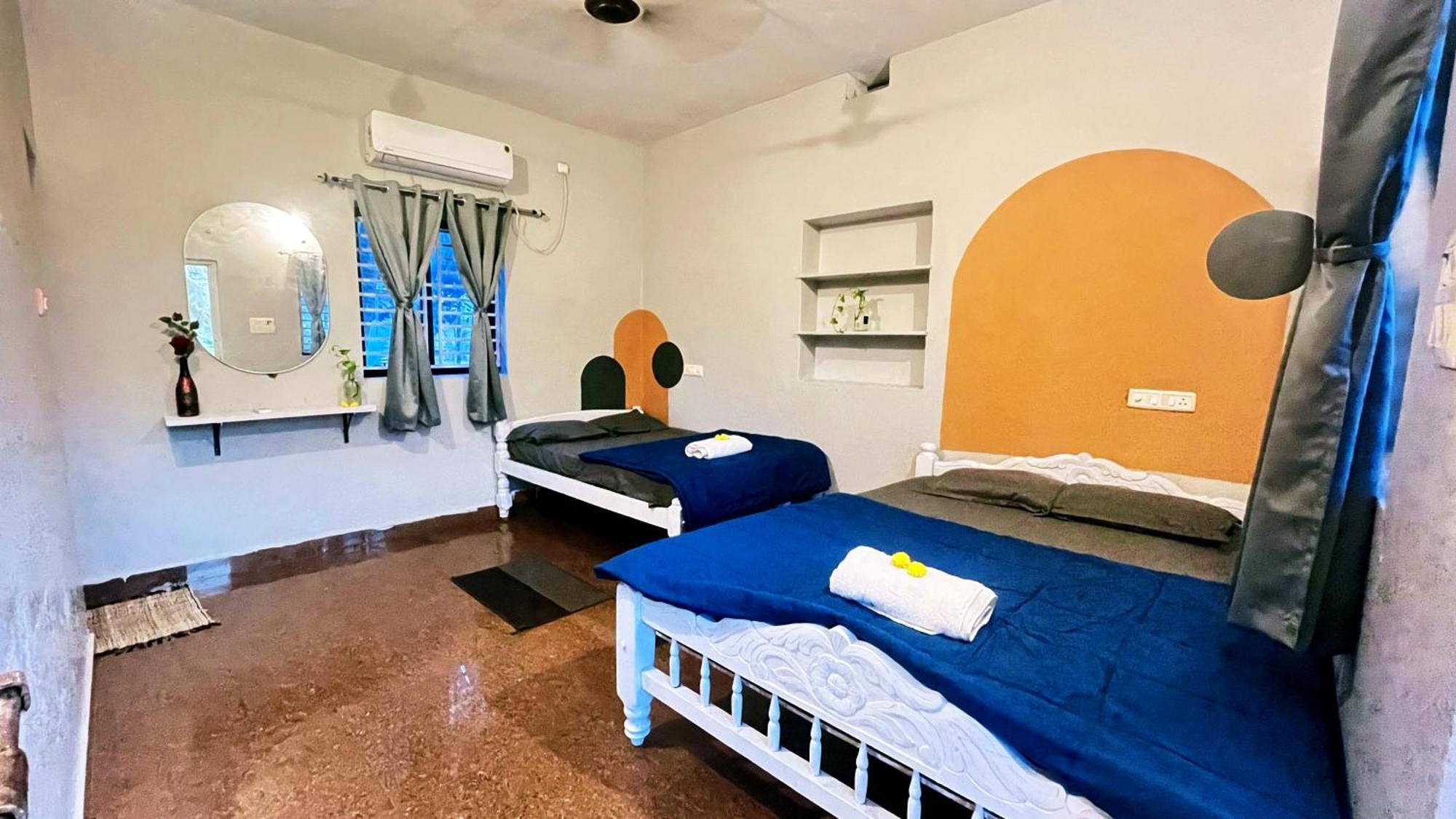 Gokarna Beach Stays By Tune Of Ocean Buitenkant foto