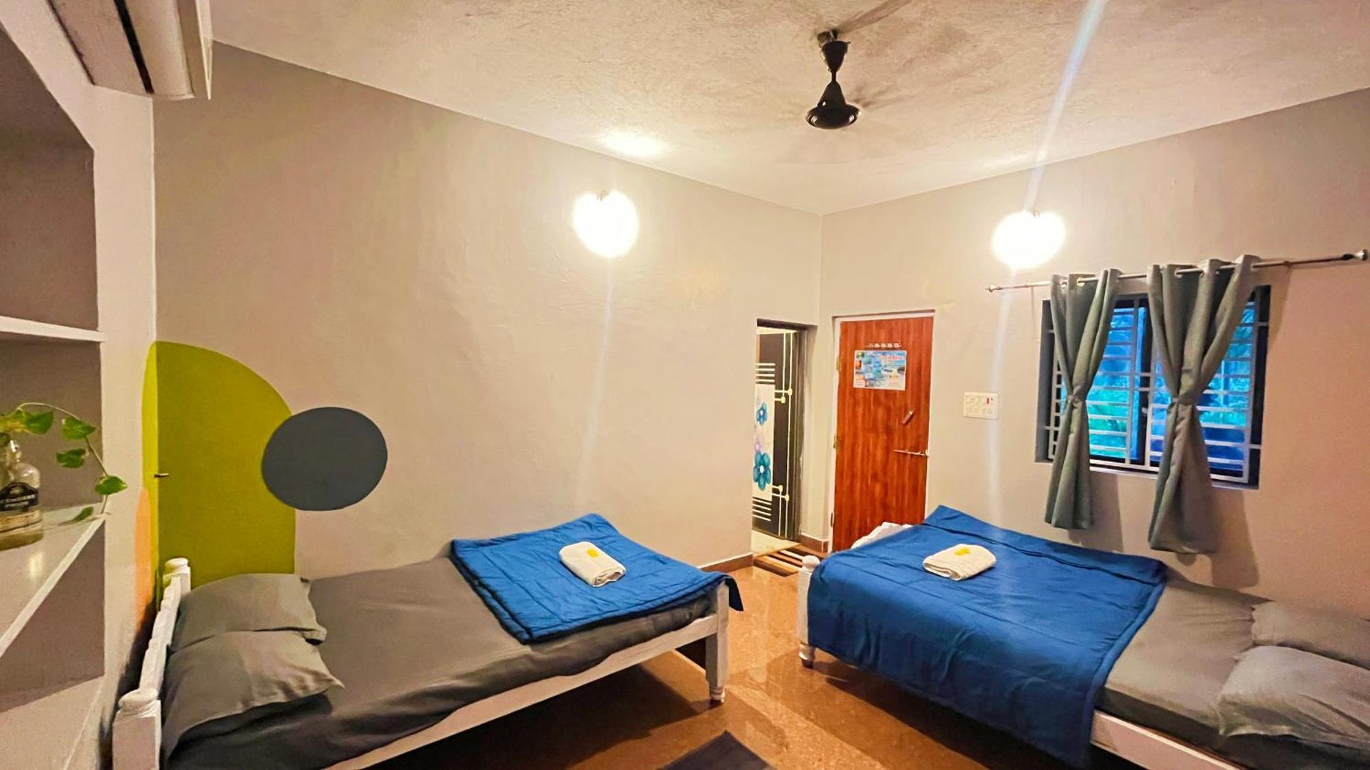 Gokarna Beach Stays By Tune Of Ocean Buitenkant foto