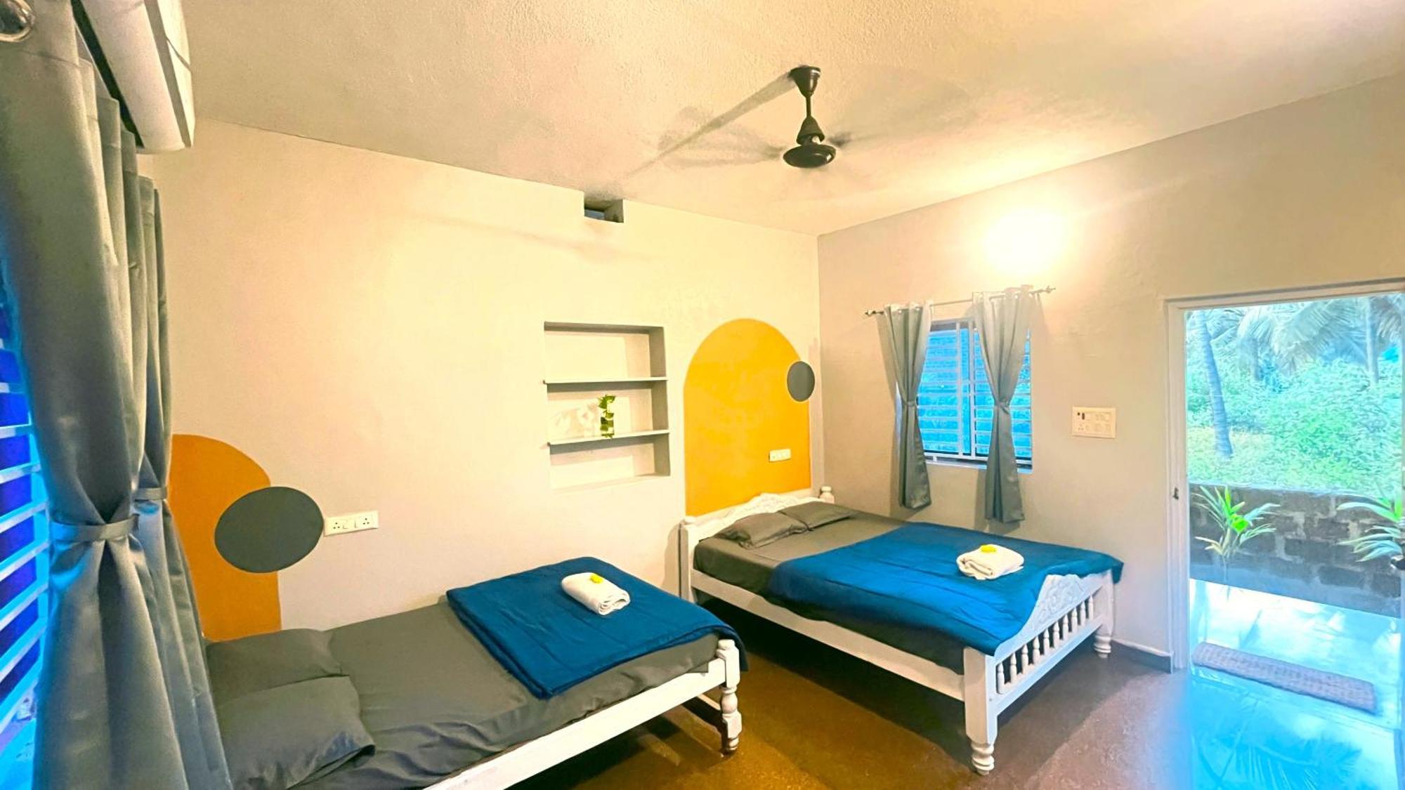 Gokarna Beach Stays By Tune Of Ocean Buitenkant foto