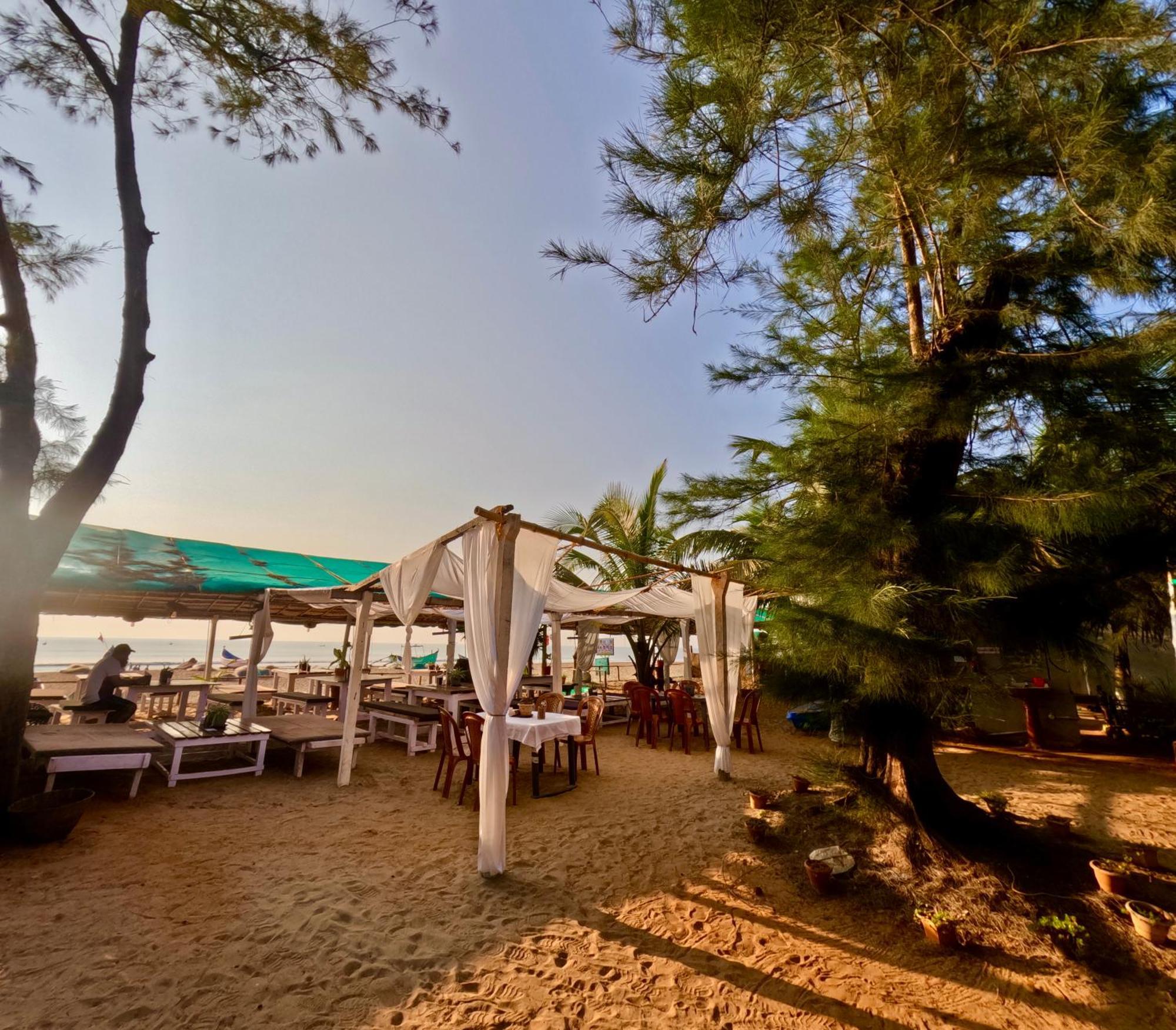 Gokarna Beach Stays By Tune Of Ocean Buitenkant foto